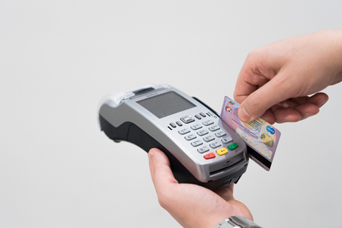 Credit Card Debt in 3 Acts: How to Escape the Cycle Before It Starts